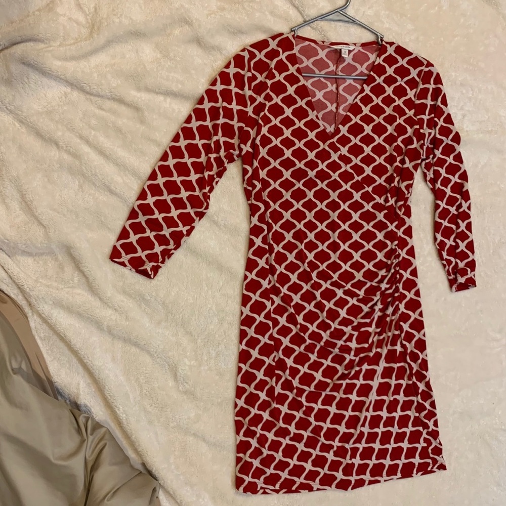 Red geometric dress